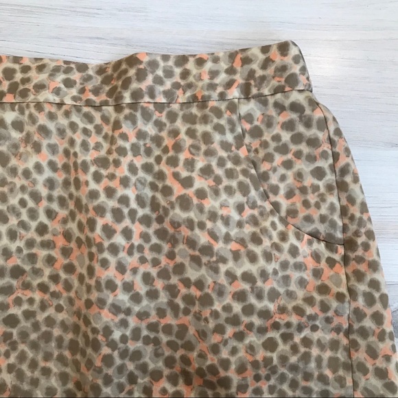 LOFT Polka Dot Skirt (Size 6) - Picture 3 of 6